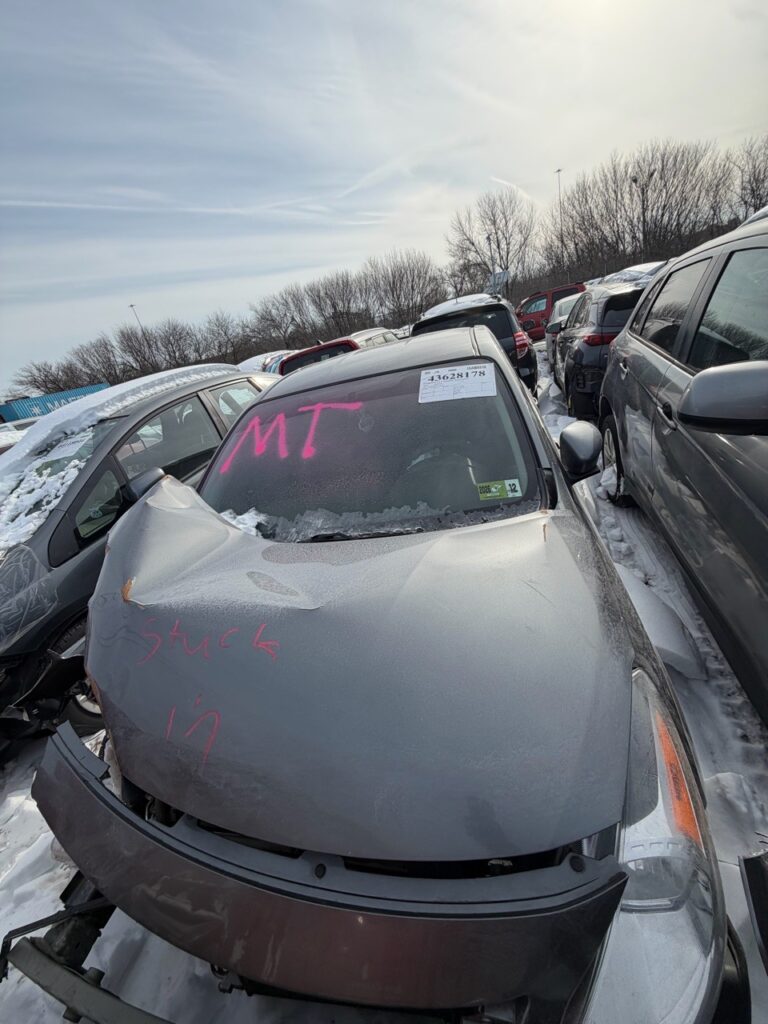 vehículos accidentados en subasta.